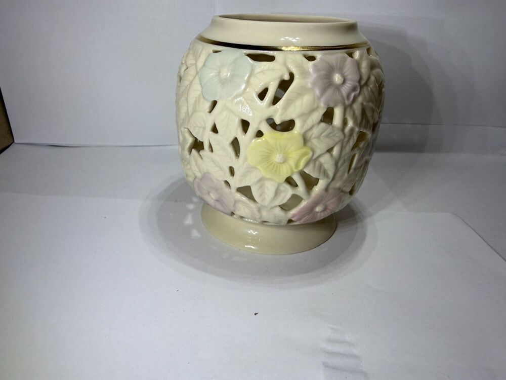 Retired Partylite Spring Blossom Tealight Holder